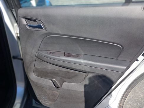 Used 2017 Chevrolet Equinox LS image 18