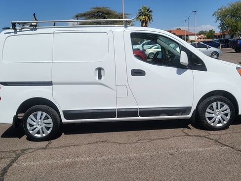 Used 2017 Nissan NV200 SV w/ Technology Package FWD image 12