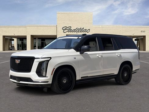 Certified 2025 Cadillac Escalade Sport w/ Touring Package AWD/4WD image 30