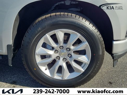 Used 2021 Chevrolet Silverado 1500 Custom image 7