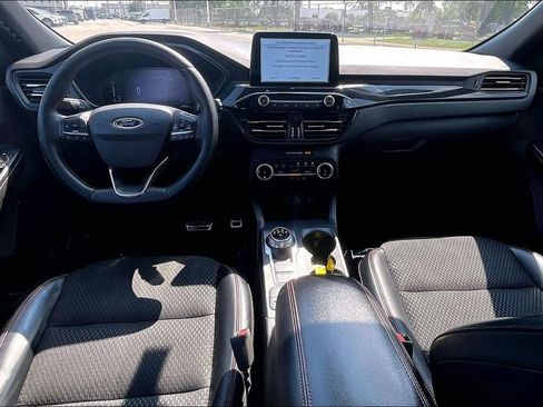Used 2024 Ford Escape ST-Line AWD/4WD image 14