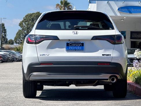 Used 2025 Honda HR-V Sport image 10