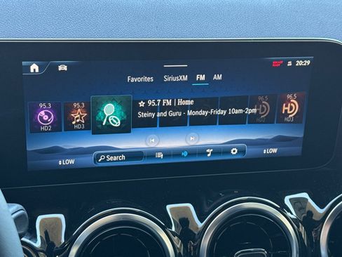 New 2026 Mercedes-Benz GLA 250 image 18