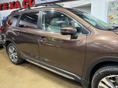 Used 2019 Subaru Ascent Limited AWD/4WD image 37
