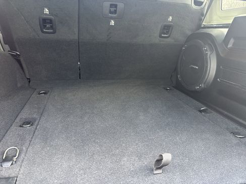 Used 2023 Jeep Wrangler Unlimited Sahara image 5