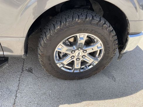 Used 2023 Ford F150 Lariat RWD image 37