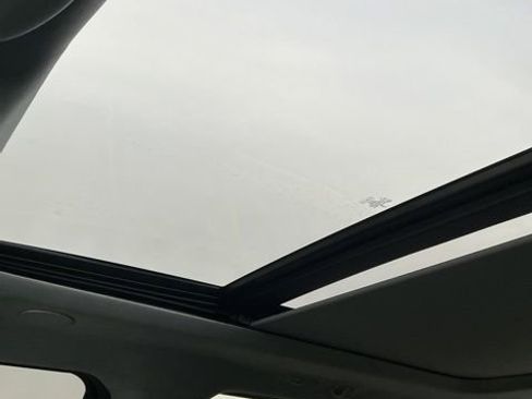 Used 2023 Ford F150 Limited image 21