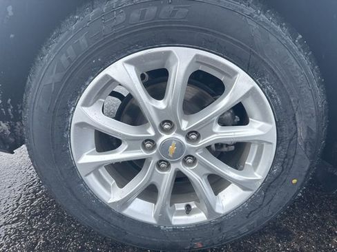 Certified 2021 Chevrolet Equinox LT w/ LPO, Cargo Package AWD/4WD image 7