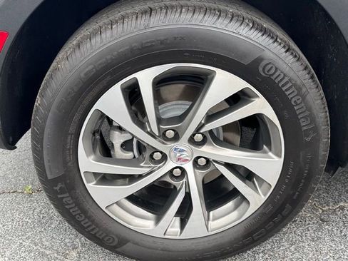 Used 2023 Buick Envision Essence image 6