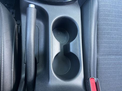 Used 2023 Kia Seltos S image 19