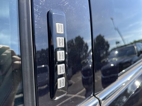 Used 2024 Ford F150 Lariat w/ Equipment Group 502A High AWD/4WD image 11