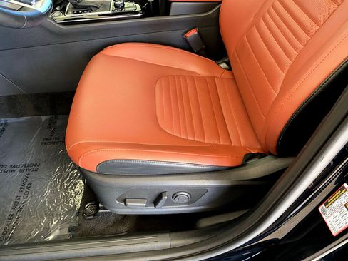 Used 2024 Kia Sportage SX FWD image 38