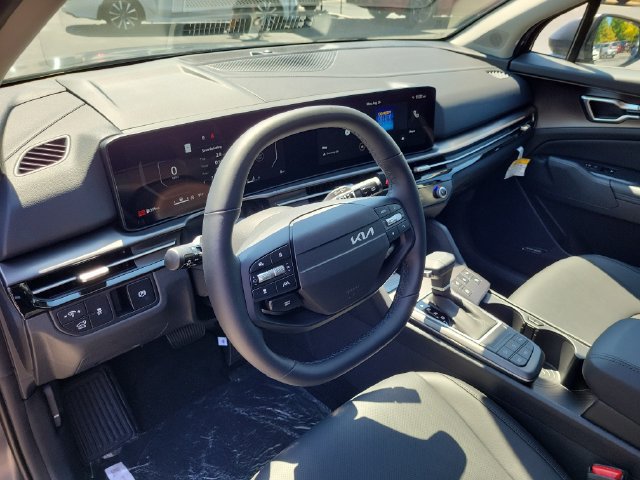 New 2026 Kia Sportage SX FWD image 12