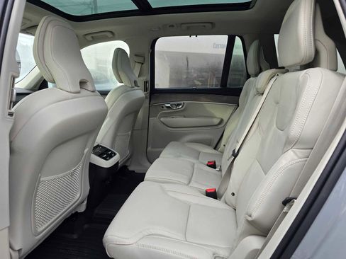 New 2026 Volvo XC90 T8 Ultra w/ Protection Package Premier AWD/4WD image 18