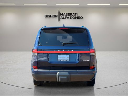 Used 2025 Lexus GX 550 image 6