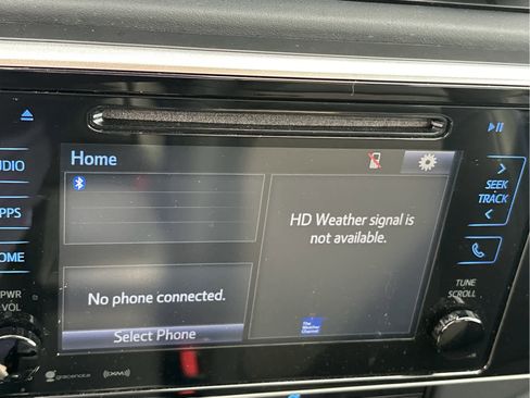 Used 2019 Toyota Corolla SE w/ SE Premium Package image 10