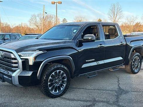 Used 2025 Toyota Tundra Limited image 2