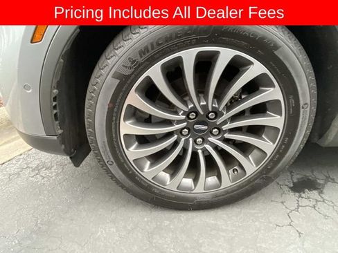 Used 2020 Lincoln Aviator Reserve w/ Equipment Group 201A RWD image 2