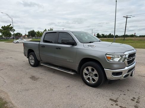 Used 2023 RAM 1500 Lone Star AWD/4WD image 1