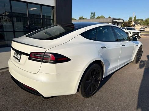 Used 2023 Tesla Model S Plaid AWD/4WD image 10