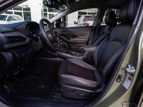 Used 2025 Subaru Crosstrek 2.5i Limited w/ Crosstrek Mirror Package image 26