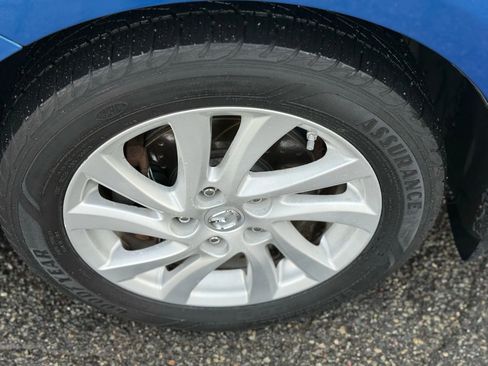 Used 2012 MAZDA MAZDA3 i Touring image 31