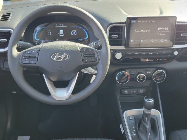 New 2026 Hyundai Venue SE FWD image 6