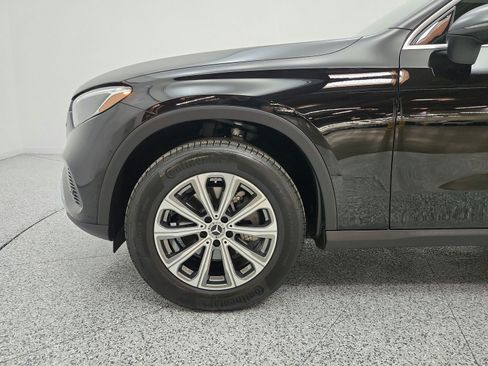 Certified 2026 Mercedes-Benz GLC 300 image 21