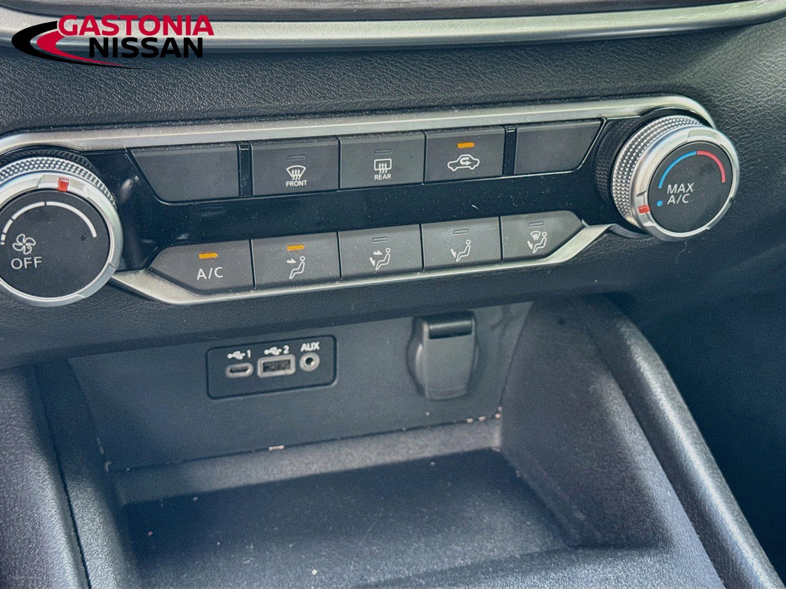 Used 2025 Nissan Altima 2.5 SV FWD image 18
