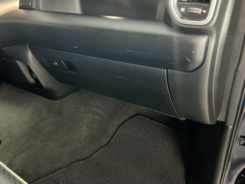 Used 2022 RAM 1500 Laramie AWD/4WD image 34