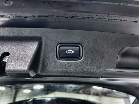 Used 2022 Kia Telluride EX w/ EX Premium Package AWD/4WD image 27