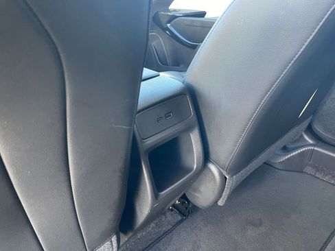 Used 2025 Chevrolet Trax LT image 23