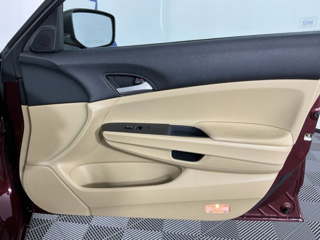 Used 2012 Honda Accord LX image 12