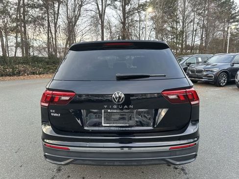 Certified 2023 Volkswagen Tiguan SE image 4