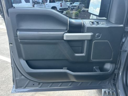 Used 2018 Ford F150 Raptor w/ Equipment Group 802A Luxury AWD/4WD image 11