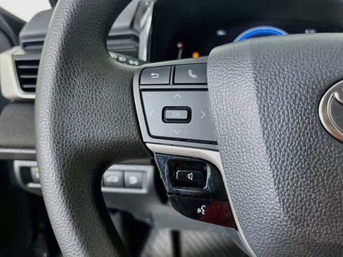 Used 2025 Toyota Camry LE FWD image 15