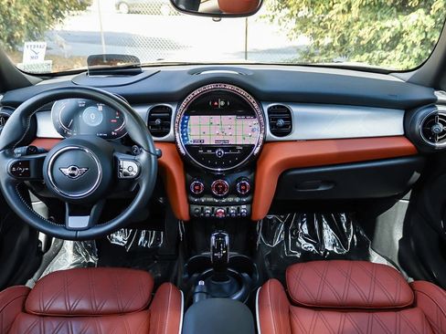 Used 2024 MINI Cooper S FWD image 16