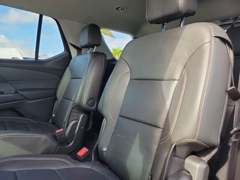 Used 2020 Chevrolet Traverse RS image 11