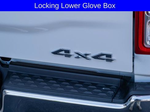 Used 2024 RAM 2500 Big Horn w/ Off Road Package AWD/4WD image 33