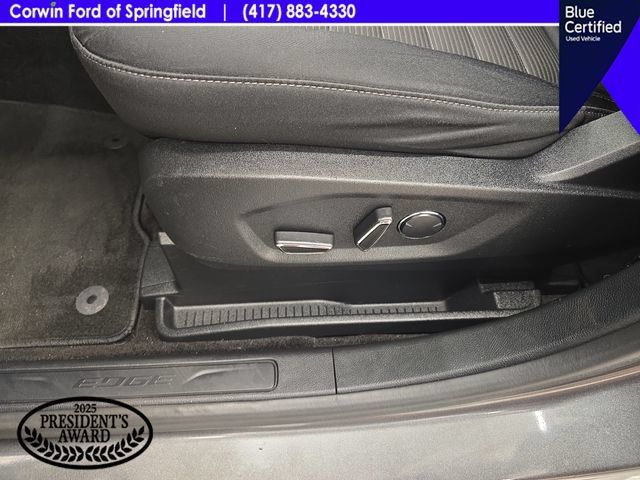 Certified 2018 Ford Edge SEL FWD image 34