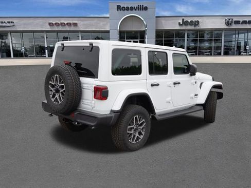 New 2026 Jeep Wrangler Unlimited Sahara AWD/4WD image 3