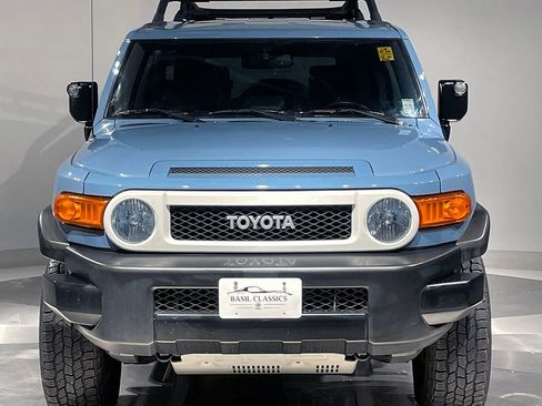 Used 2014 Toyota FJ Cruiser 4WD image 14
