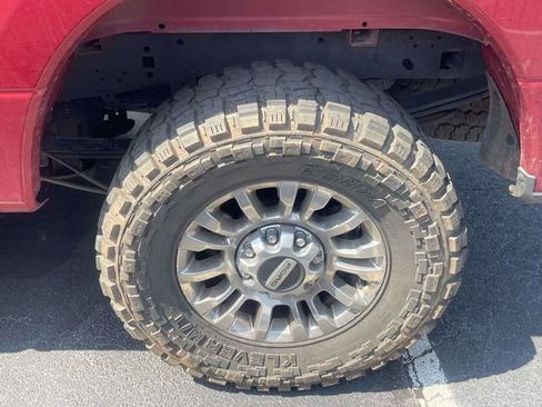 Used 2020 Ford F250 XLT w/ XLT Premium Package image 12