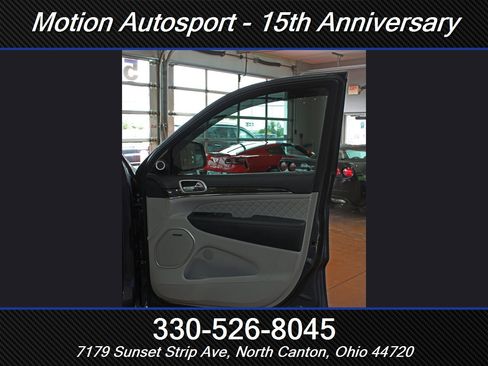 Used 2020 Jeep Grand Cherokee Summit AWD/4WD image 37