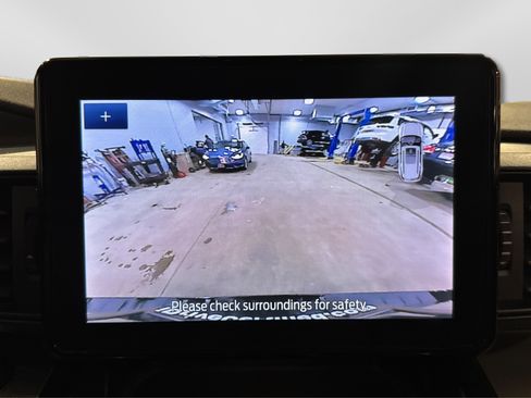 Used 2020 Ford Explorer XLT w/ Comfort Package image 28