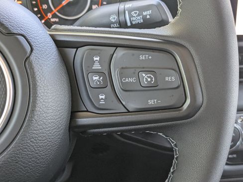 New 2026 Jeep Gladiator Sport image 25