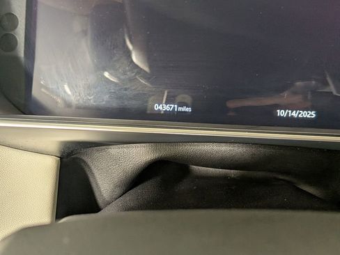 Used 2022 Land Rover Range Rover Sport HSE Dynamic image 24