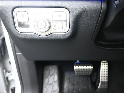 New 2026 Mercedes-Benz GLS 450 4MATIC image 16