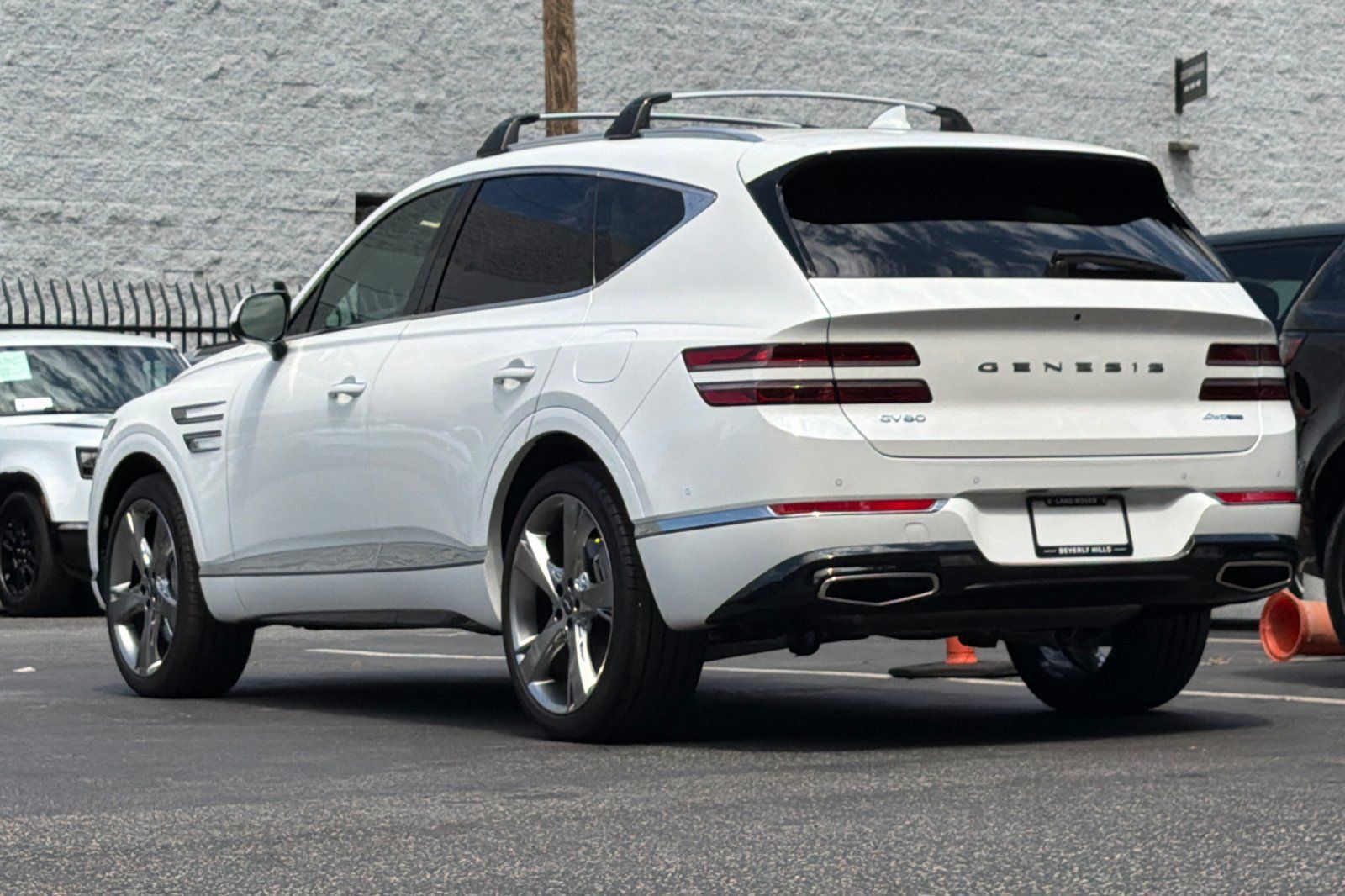 Used 2024 Genesis GV80 3.5T w/ Prestige Package AWD/4WD image 3