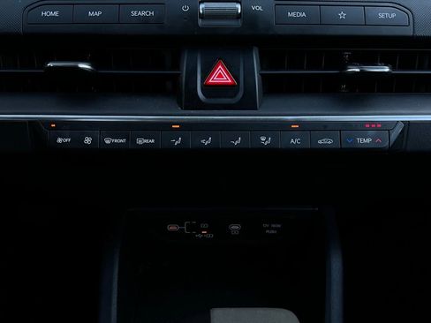 Used 2025 Kia K4 LXS image 28